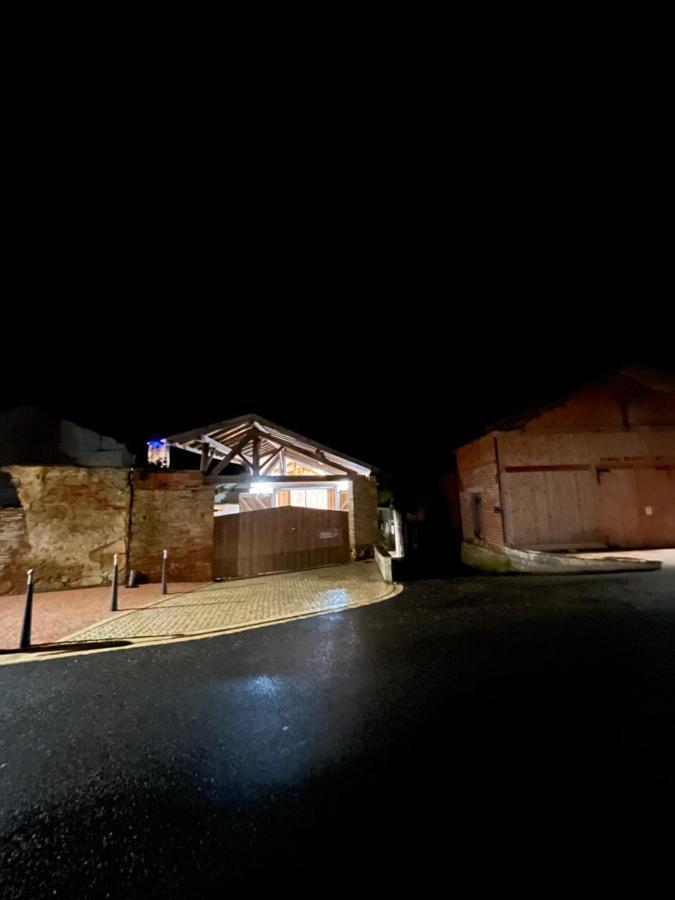 Gite Le Jardin Secret Et Gite Au Temps Suspendu Montpezat  Eksteriør bilde
